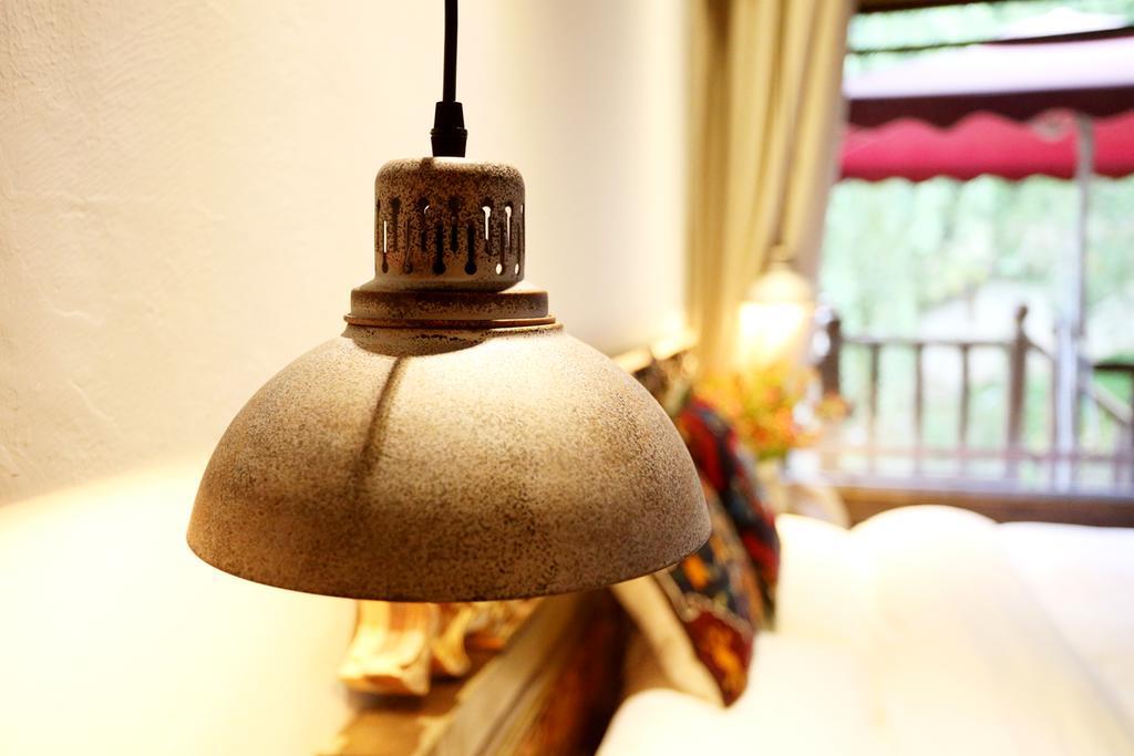 Shangri-La Mid - Mountain Homestay エクステリア 写真